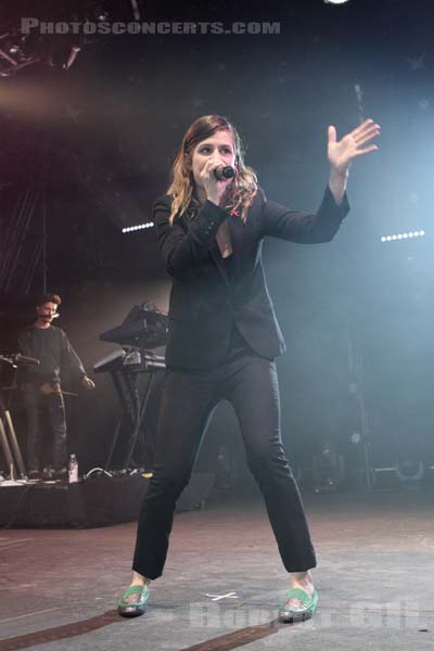 CHRISTINE AND THE QUEENS - 2014-06-29 - PARIS - Hippodrome de Longchamp - 